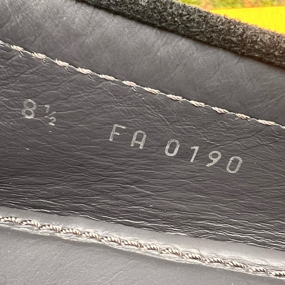 LOUIS VUITTON MENS DARK GRAY LOAFERS SIZE 8.5 - Picture 14 of 15